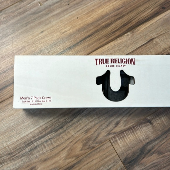 True Religion 7 pack mens socks crew length. - Picture 1 of 3